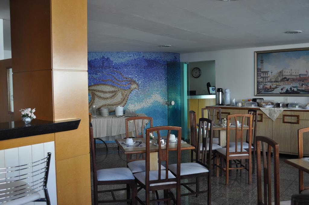 Phenix Flat Service Uberlândia Exteriör bild
